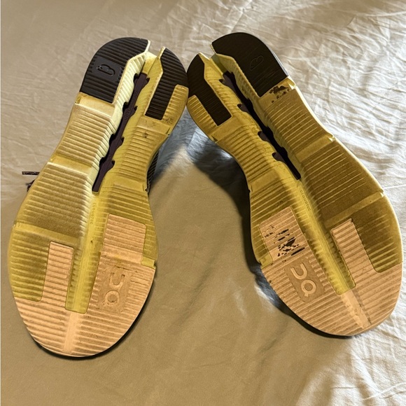 On Cloudnova Men’s Running Shoes - Picture 9 of 12